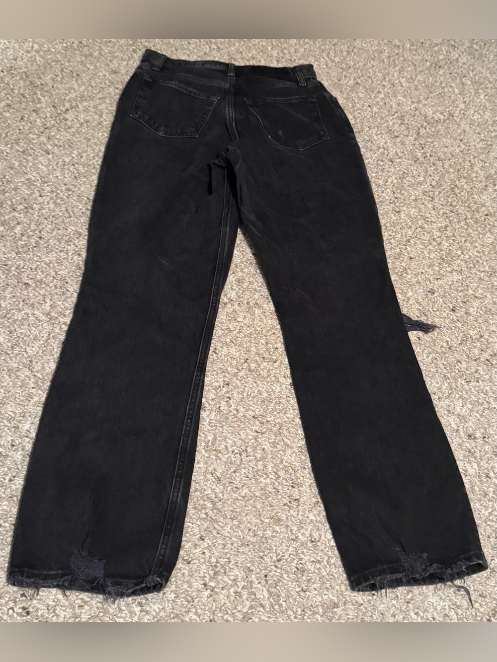 Abercrombie & Fitch The 90’s Straight Ultra High Rise Black Distressed Jeans - Picture 2 of 5